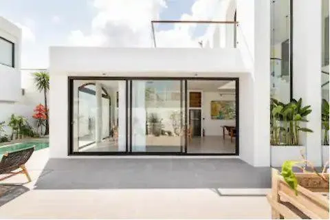 Pendet Bali Lux Eco 2b Med Villa Canggu