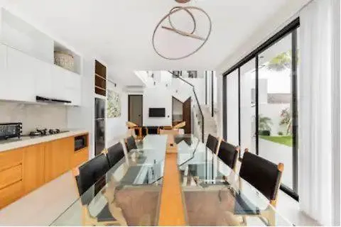 Pendet Bali Lux Eco 2b Med Canggu