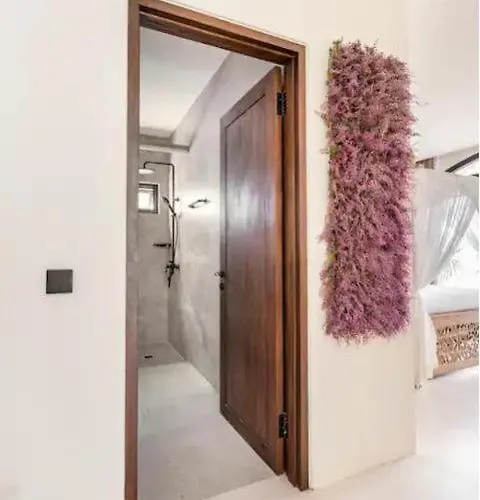 Pendet Bali Lux Eco 2b Med
